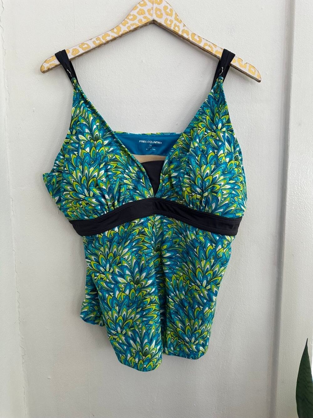 FREE COUNTRY Women's Plus Swim Top | Size 3X